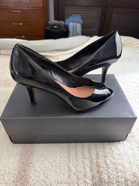 Vince Camuto Black Patent Peep-Toe Mid Heels